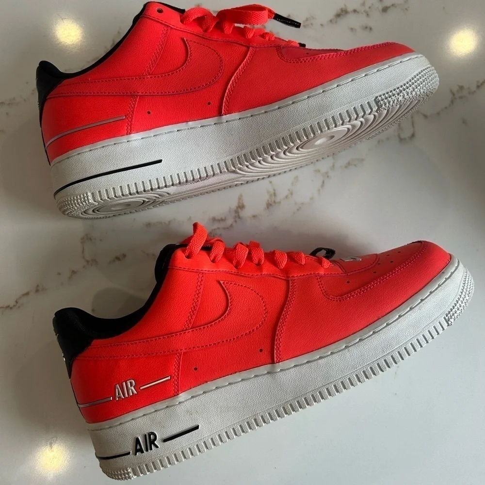 Nike Air Force 1 '07 LV8 'Double Air Pack - Laser Crimson men’s 9